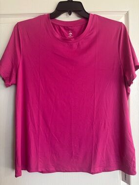 Everyday Performance Crew Neck Tee - Hot Pink